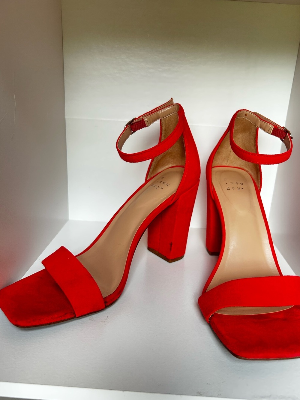 A. New Day/ Woman’s Strappy Heel/ coral orange color/ Size US 8 - Picture 4 of 8